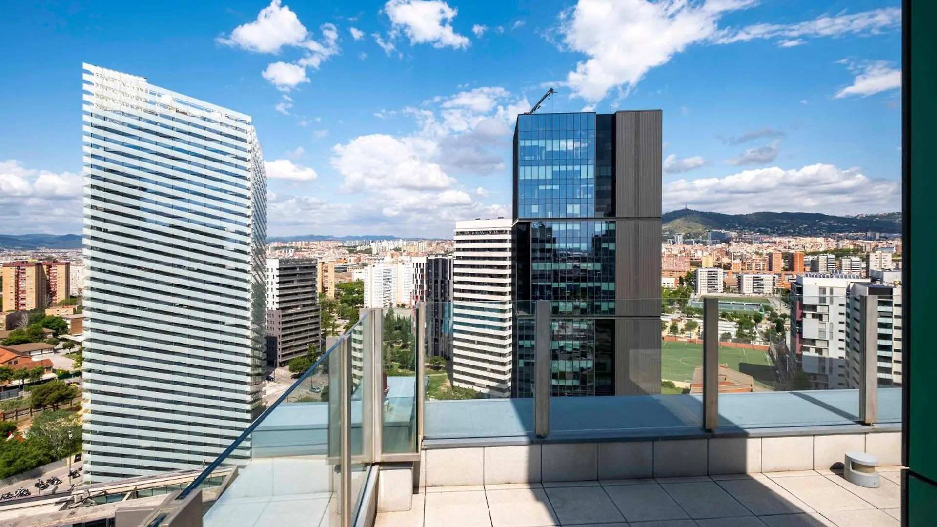Amazing Apart Fira Barcelona And 15' From Bcn Center With Pool 0*,  Španělsko