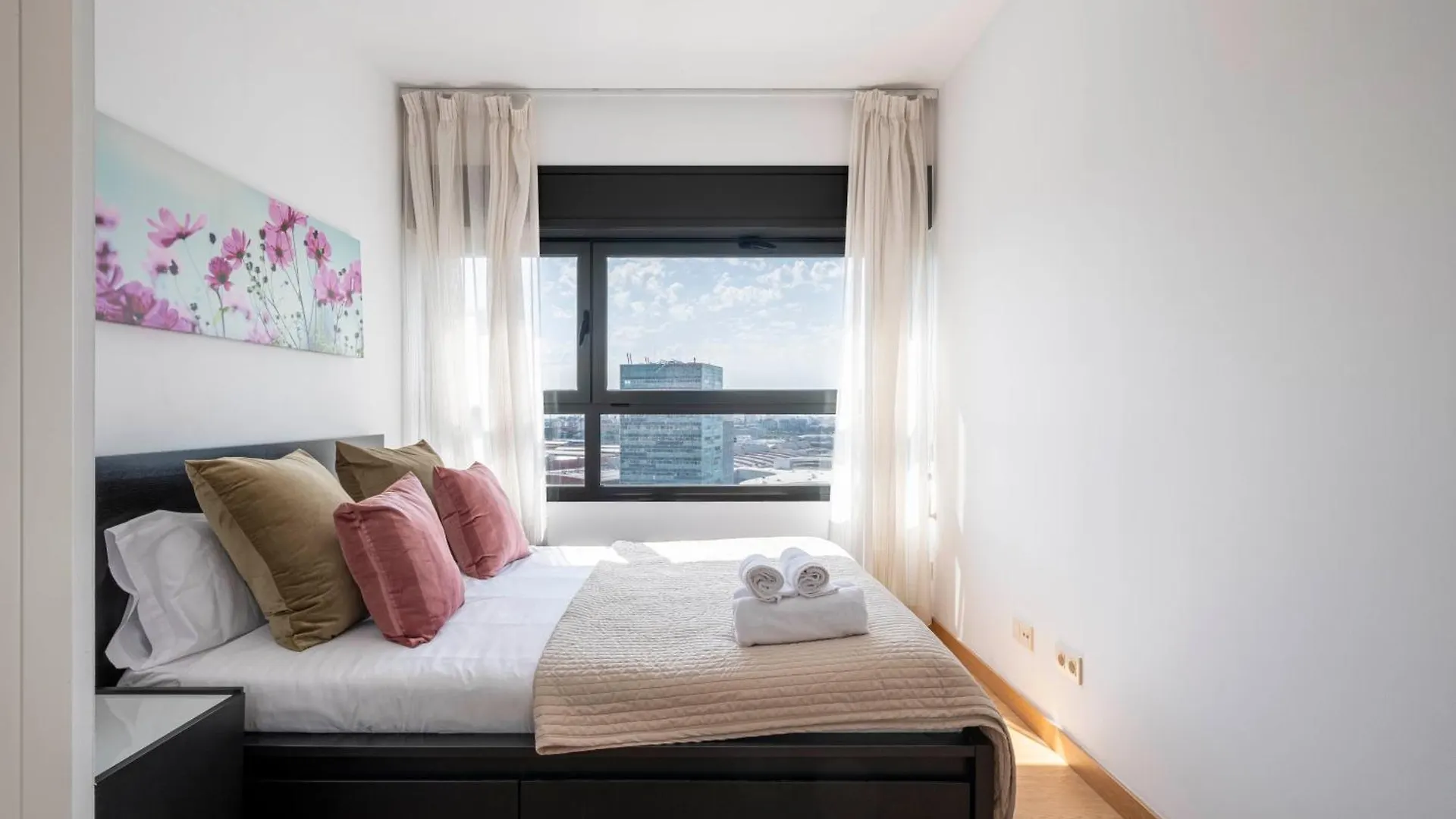 Amazing Apart Fira Barcelona And 15' From Bcn Center With Pool